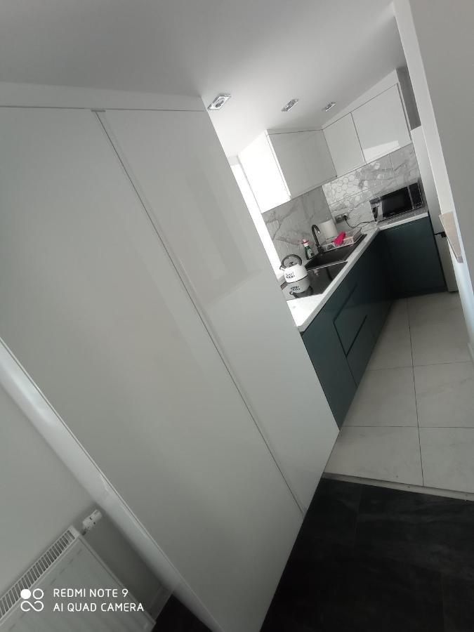 Deizy Apartamenty Вонгровец Экстерьер фото